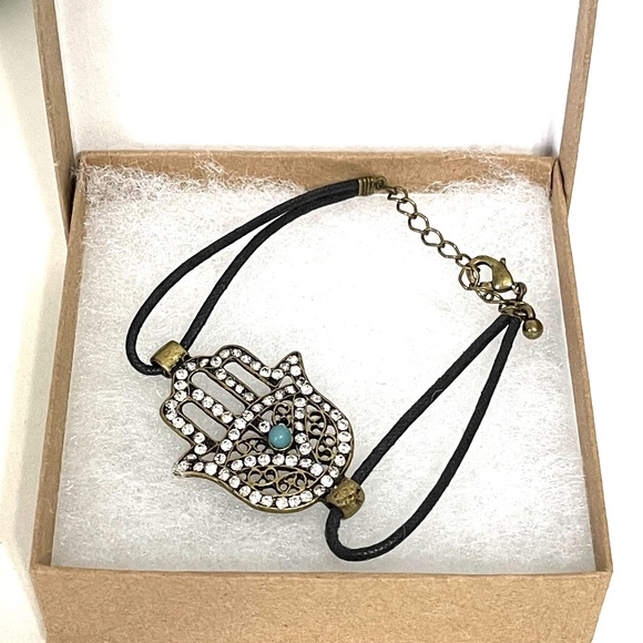 Hamsa Hand Bracelet. - Picture 4 of 4